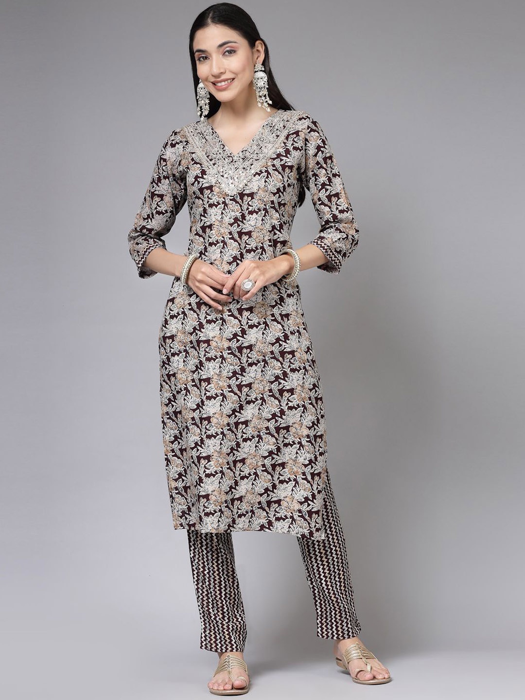 

KALINI Floral Printed Regular Thread Work Straight Kurta With Trouser, Maroon