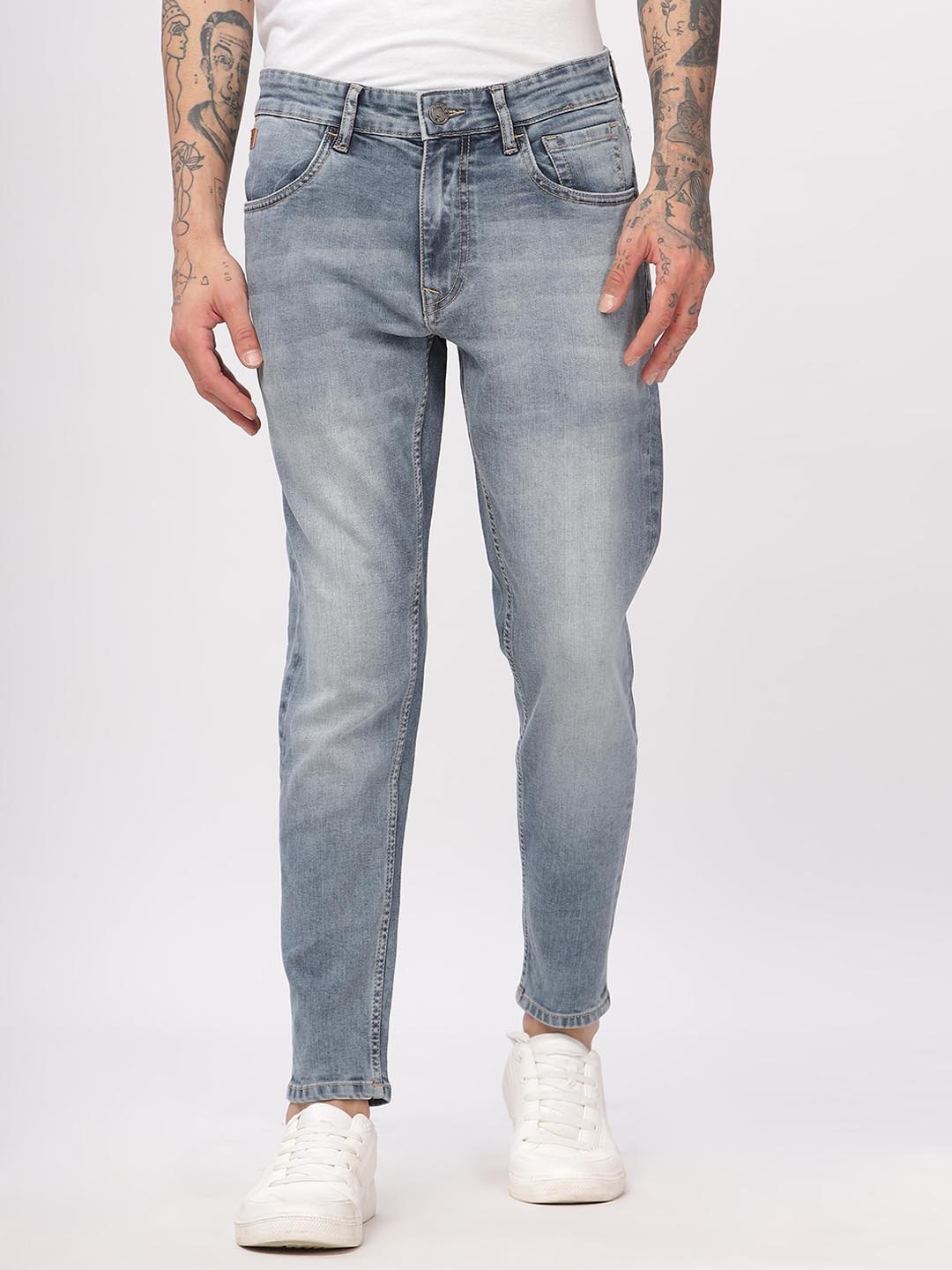 

WROGN Men Comfort Skinny Fit Heavy Fade Jeans, Blue