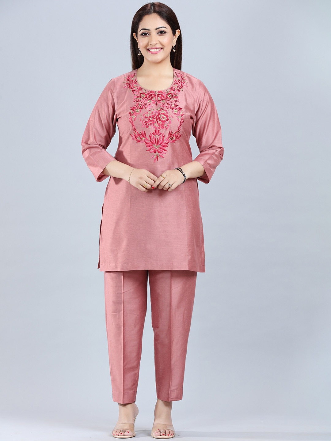 

COTTON CULTURE Ethnic Motifs Embroidered Kurta With Palazzo, Pink