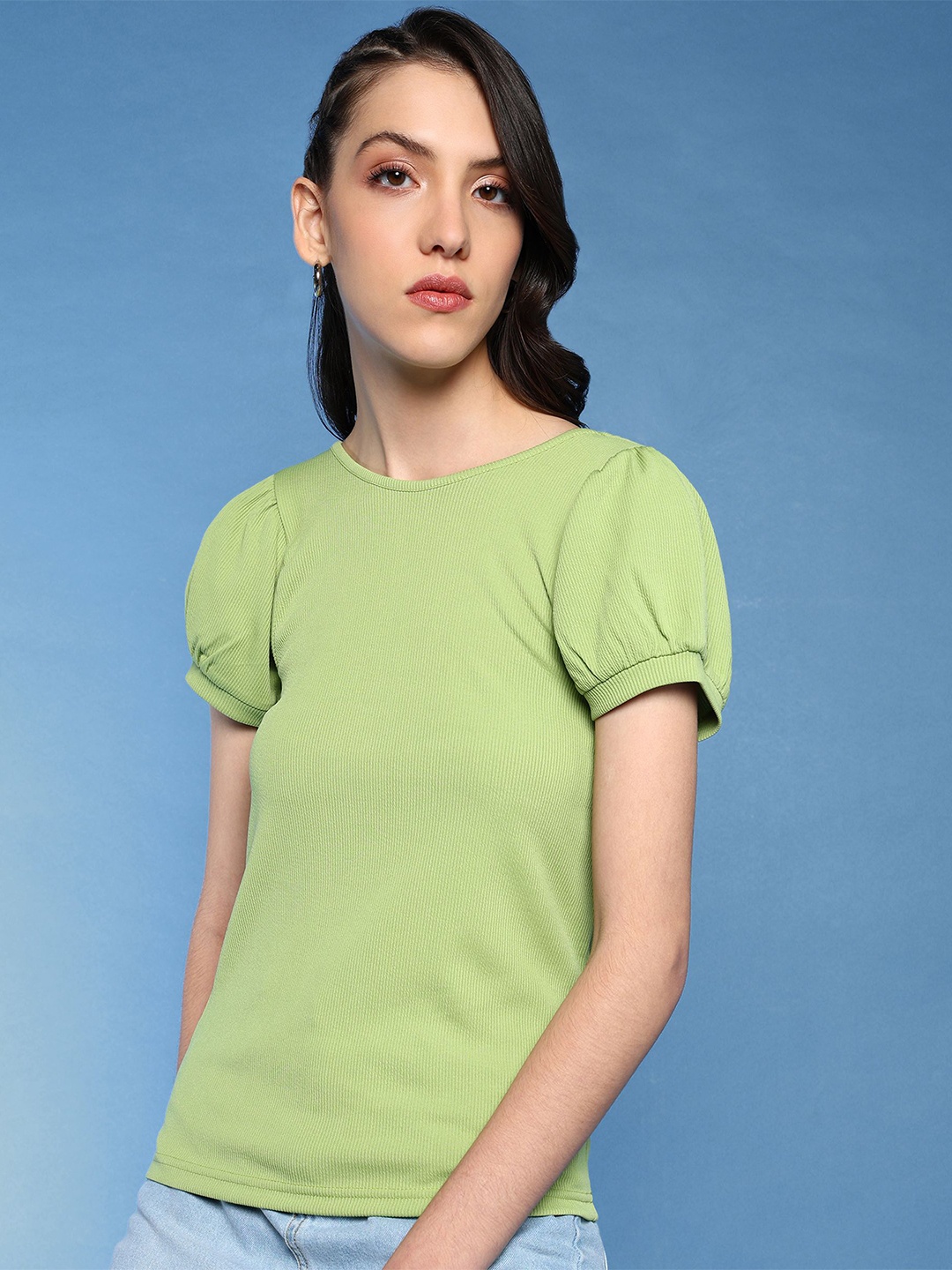 

The Roadster Lifestyle Co Women Solid Round Neck Top, Green