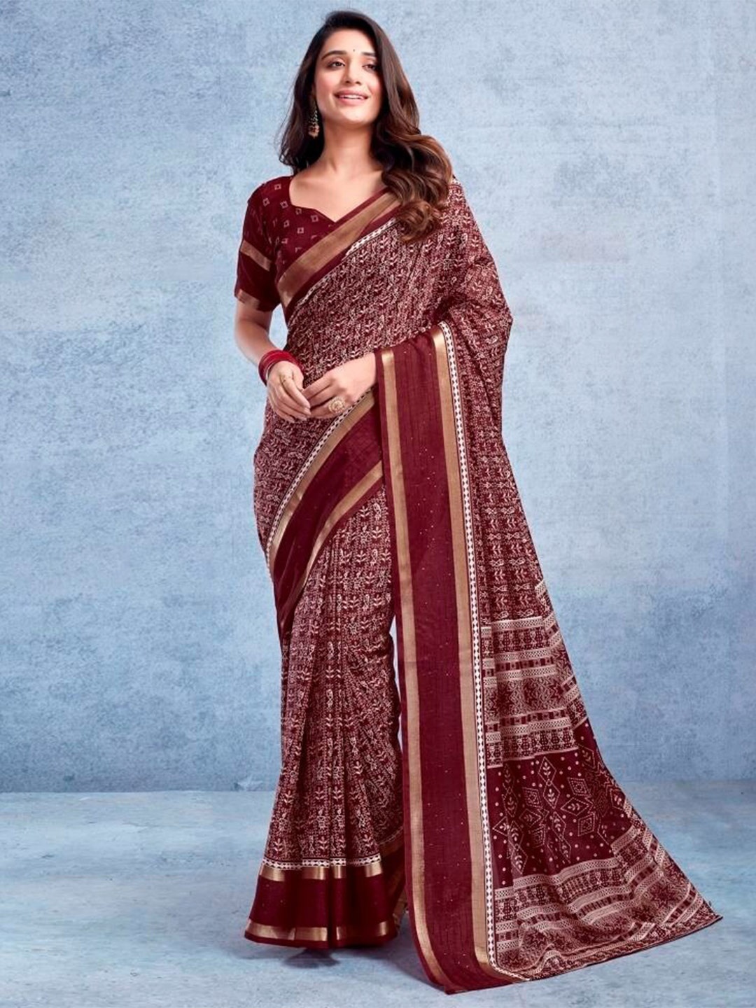 

SANJANA SILK Ethnic Motifs Saree, Maroon