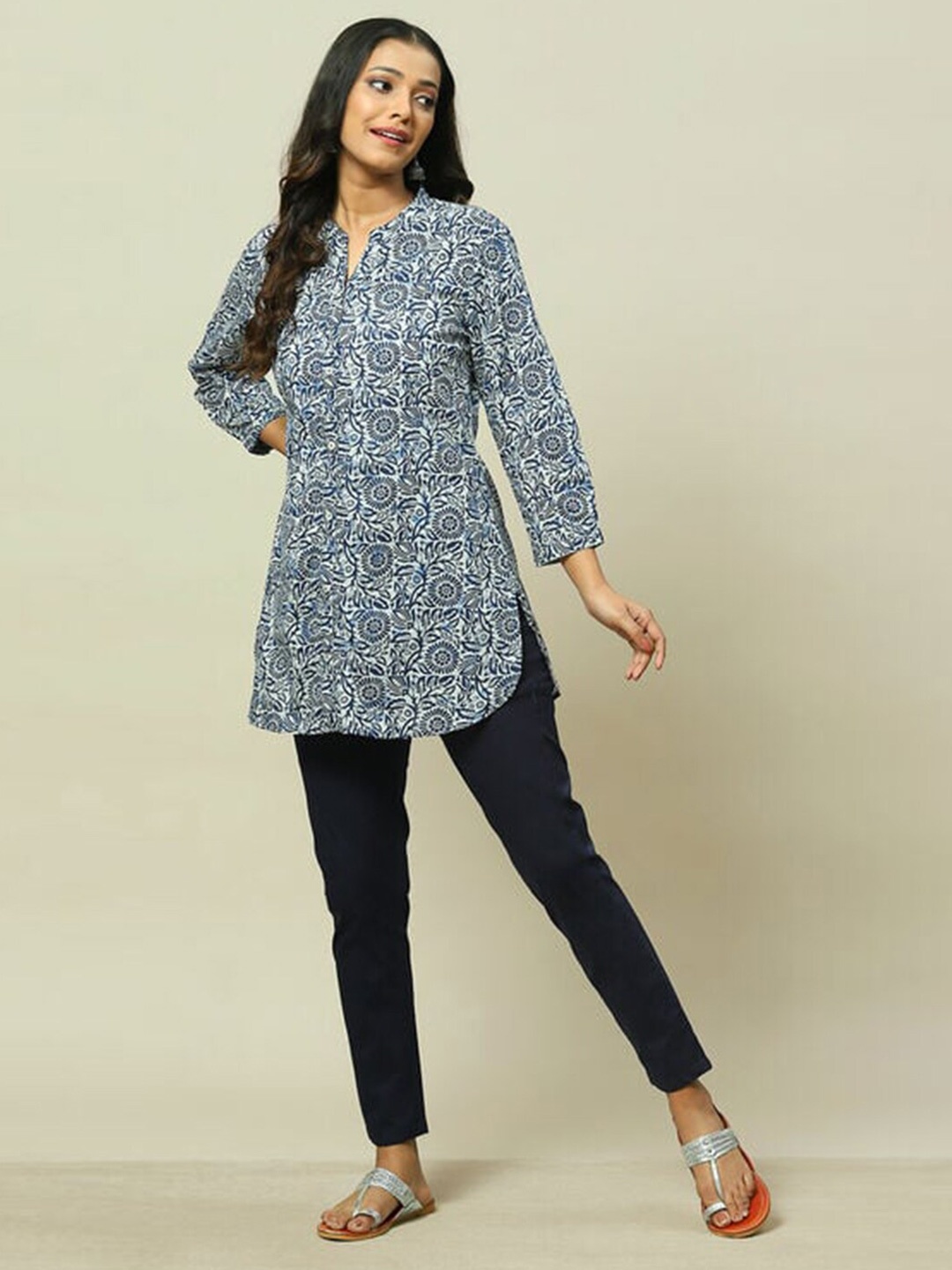 

Rangriti Print Mandarin Collar Cotton Shirt Style Longline Top, Blue