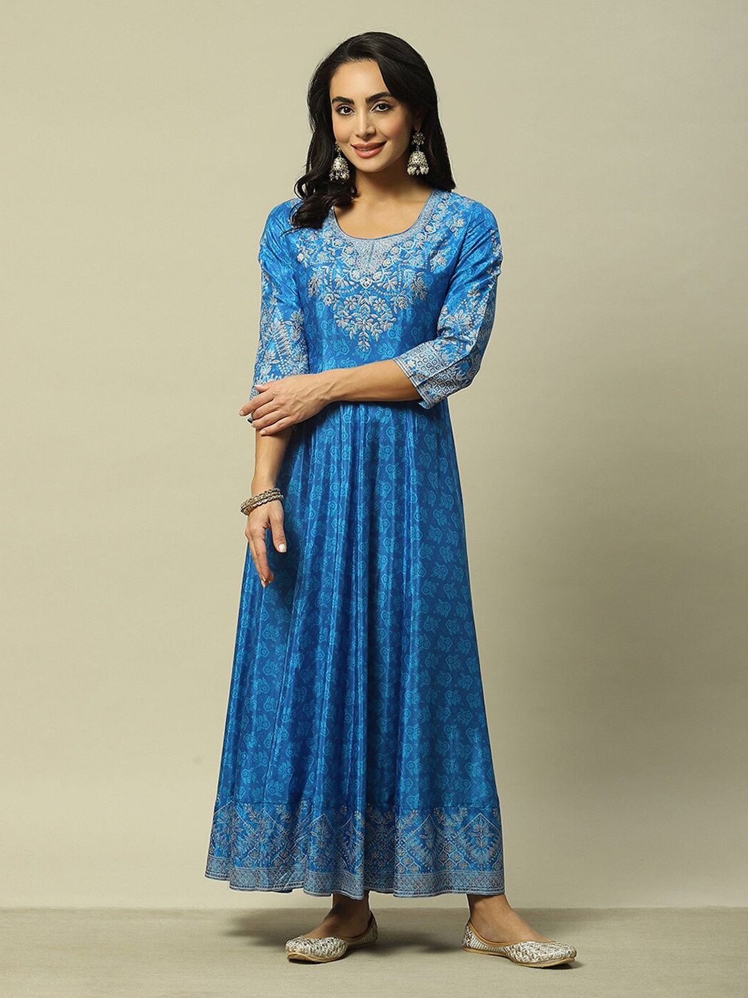 

Rangriti Ethnic Motifs Printed Maxi Dress, Blue