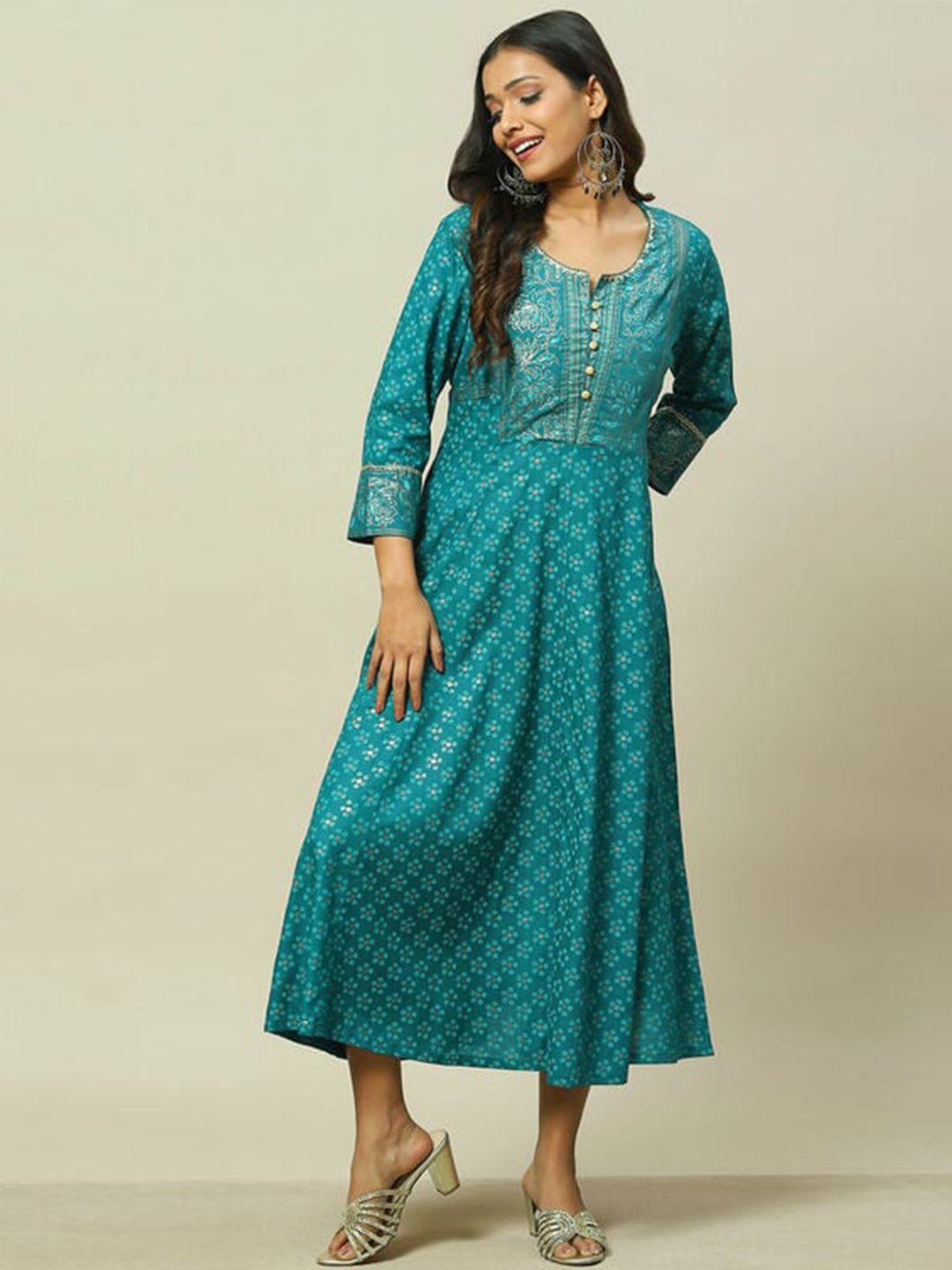 

Rangriti Ethnic Motifs Printed A-Line Midi Dress, Green