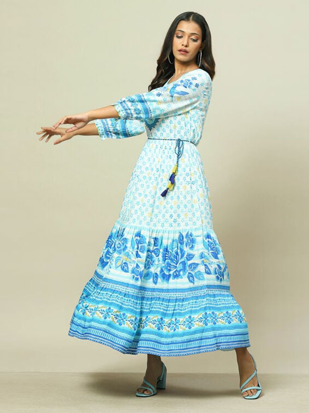 

Rangriti Round Neck Ethnic Motifs Print Maxi Dress, Blue