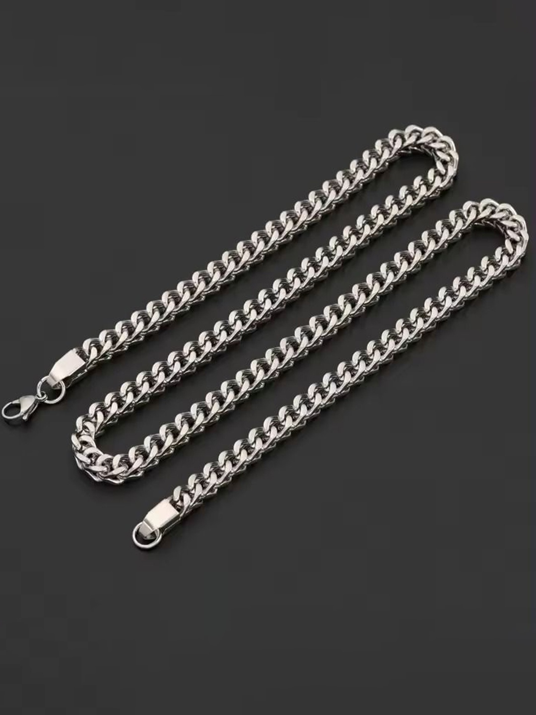 

MEENAZ Unisex Silver-Plated Chain