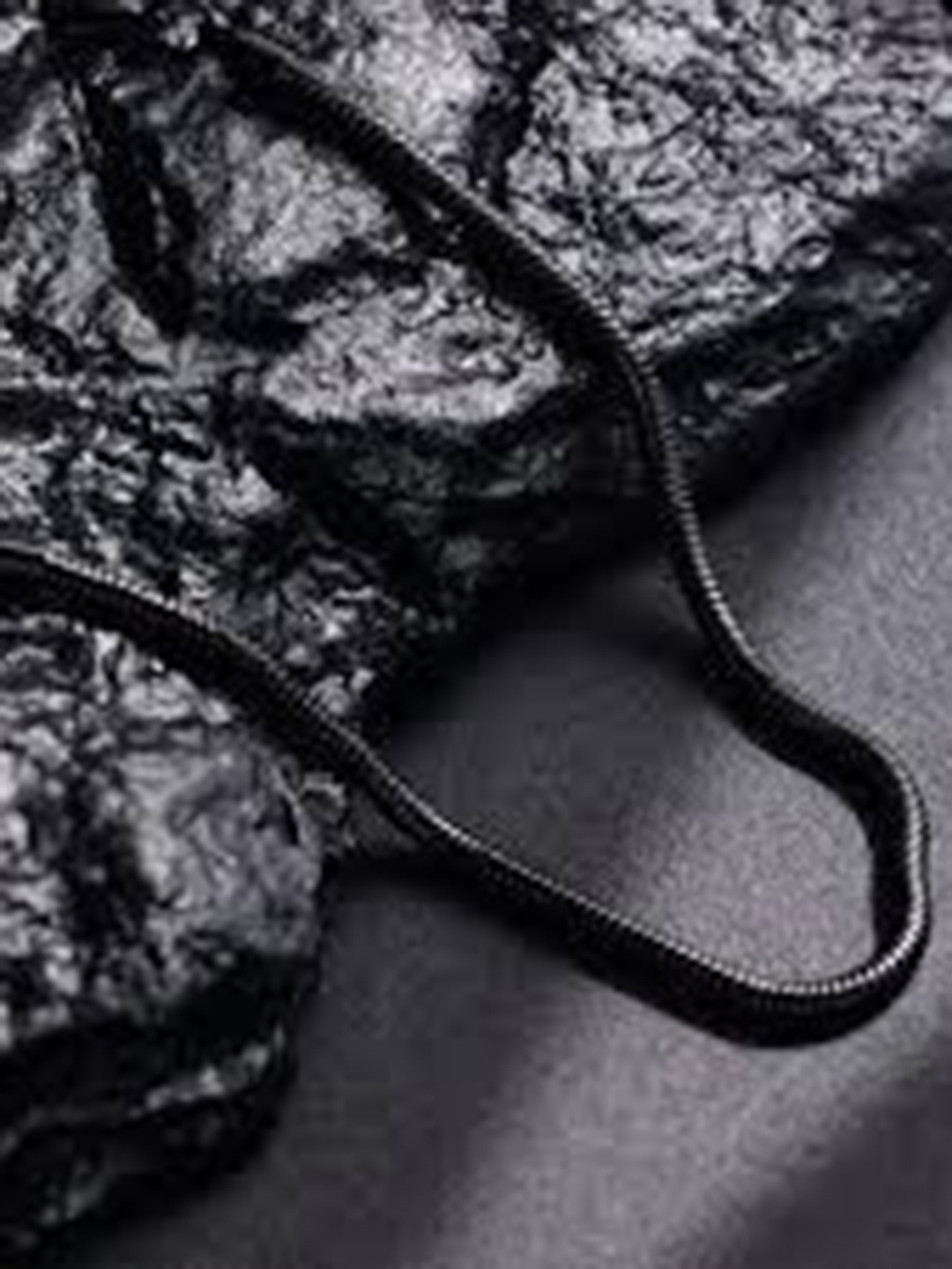 

MEENAZ Unisex Chain, Black