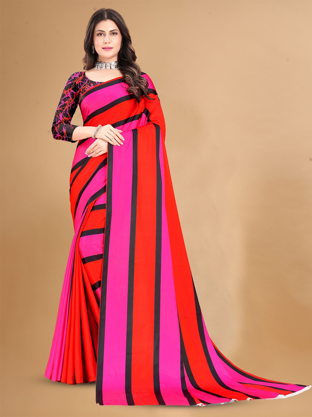 

DIVASTRI Striped Satin Leheriya Saree, Red