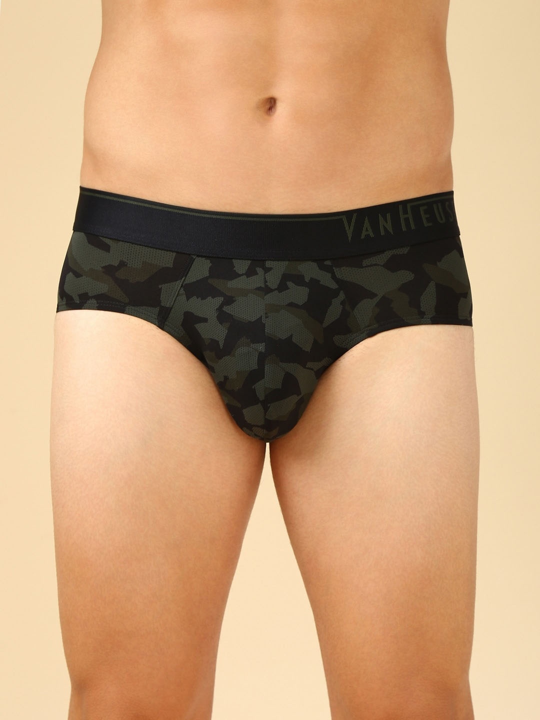 

Van Heusen Men Printed 4 Way Stretch And Body Defining Fit Brief, Black