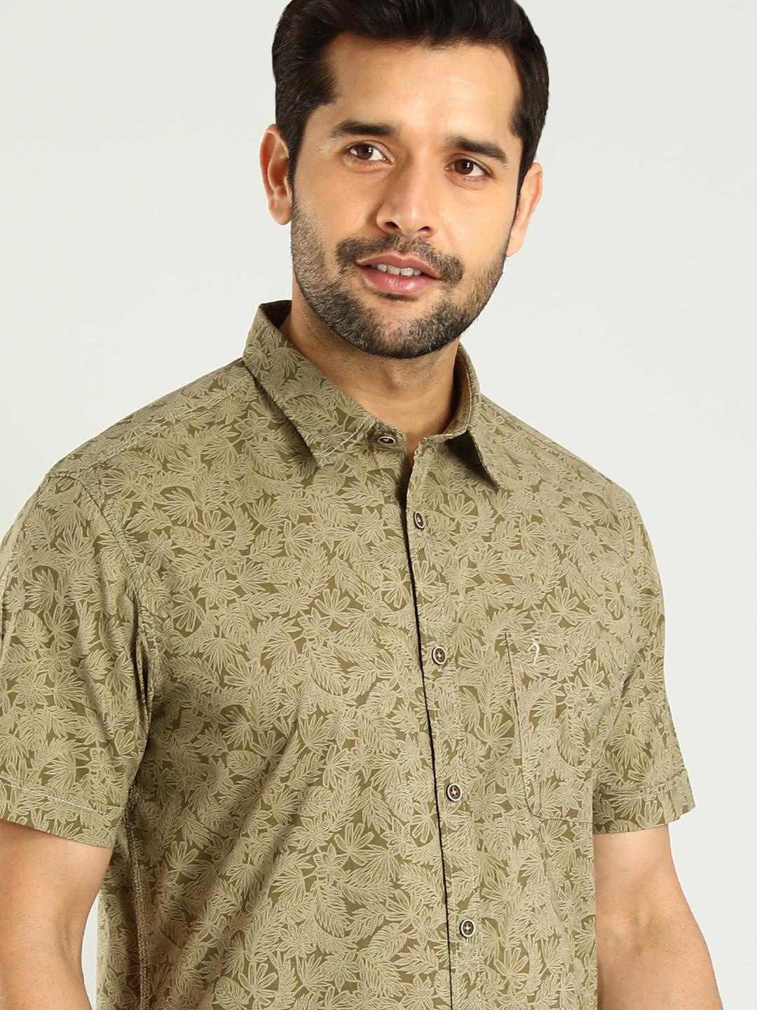 

Indian Terrain Classic Spread Collar Slim Fit Floral Printed Cotton Casual Shirt, Green
