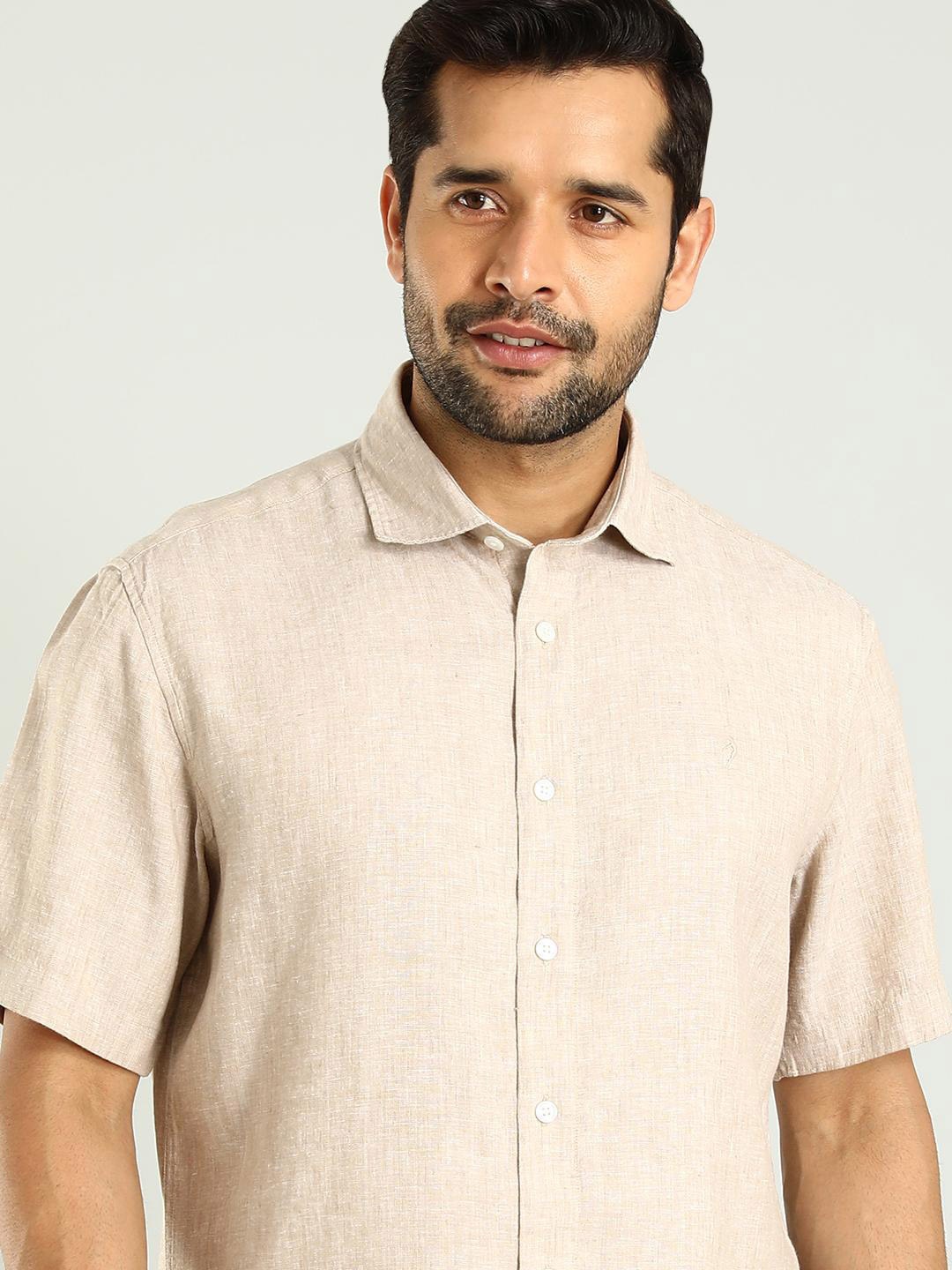 

Indian Terrain Spread Collar Short Sleeves Classic Slim Fit Casual Shirt, Beige