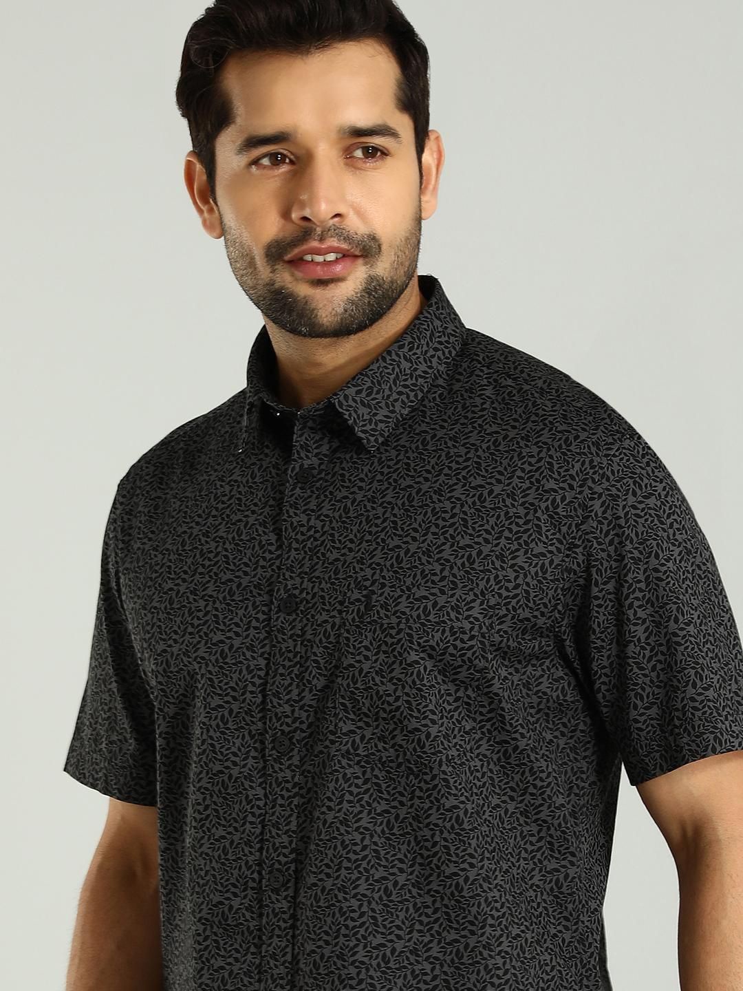

Indian Terrain Classic Slim Fit Floral Printed Spread Collar Cotton Shirt, Black