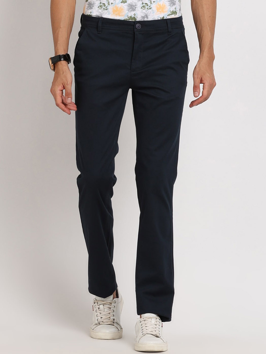 

Turtle Men Mid-Rise Relaxed Slim Fit Trousers, Navy blue