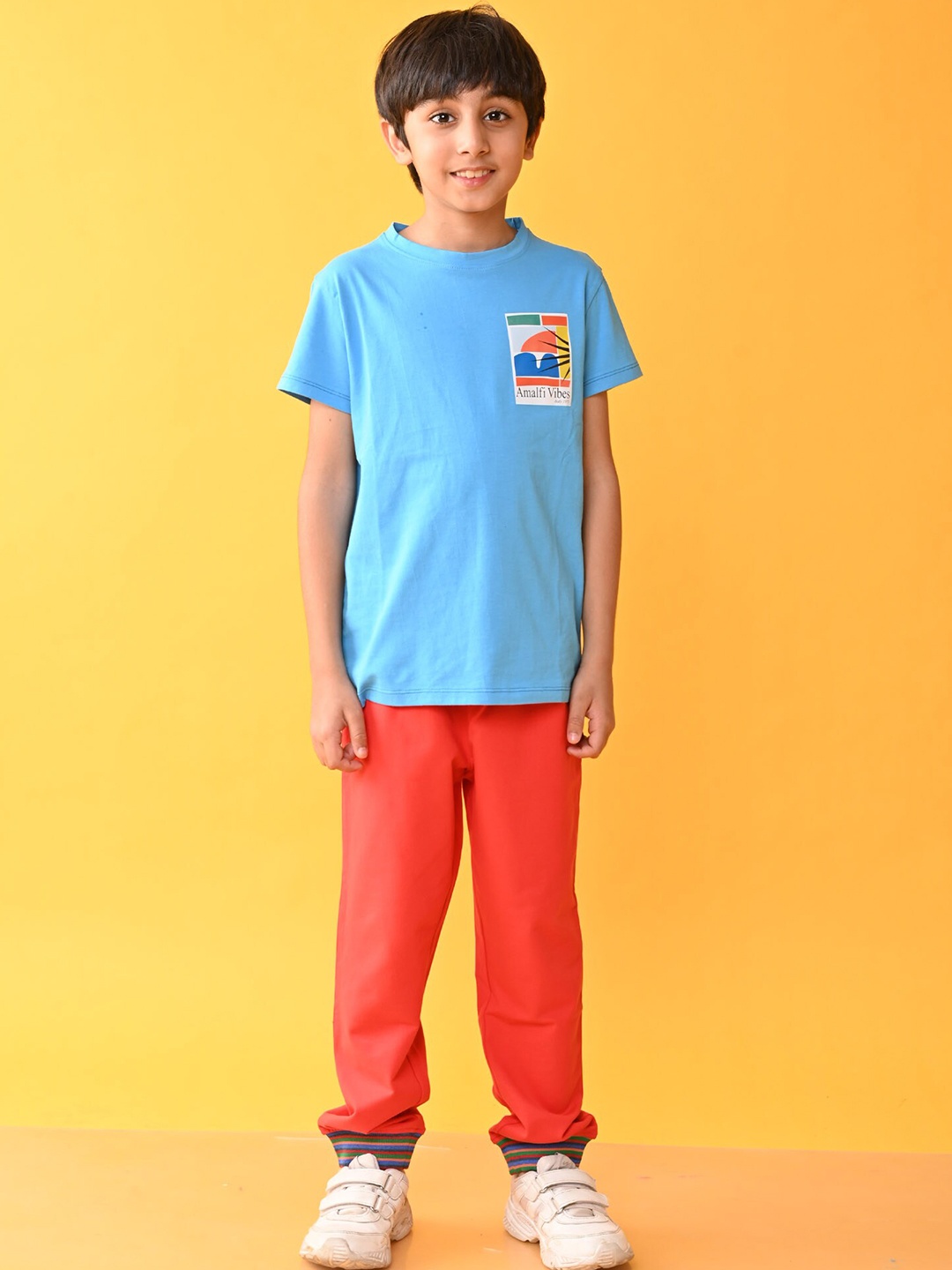 

Anthrilo Boys Printed Round Neck Short Sleeves T-shirt & Trousers Clothing Set, Blue