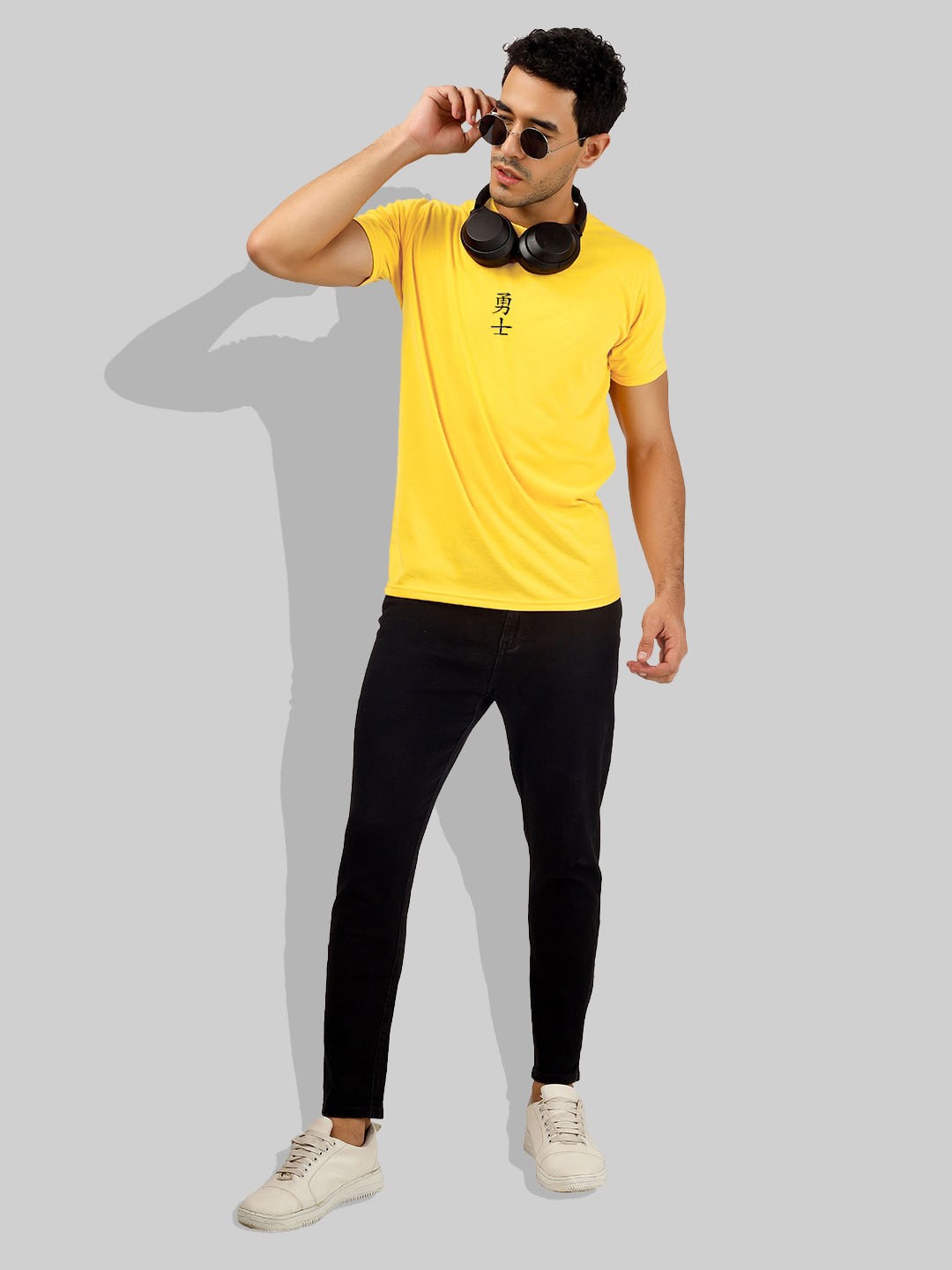 

Greylongg Men Graphic Print Round Neck T-shirt, Yellow
