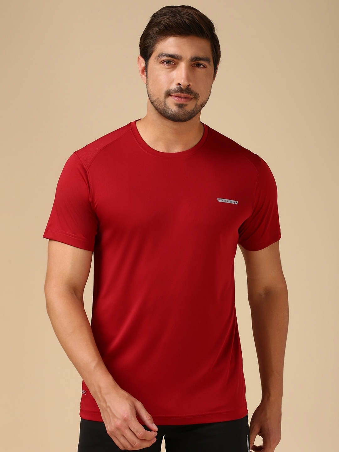 

Van Heusen Men Solid s Round Neck T-shirt, Red