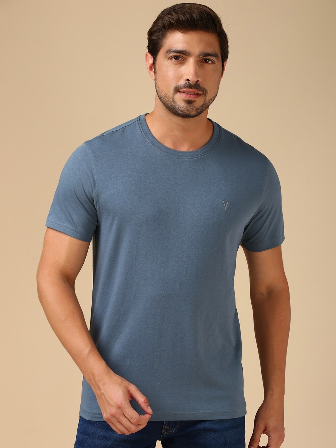 

Van Heusen Men Cut Outs T-shirt, Grey