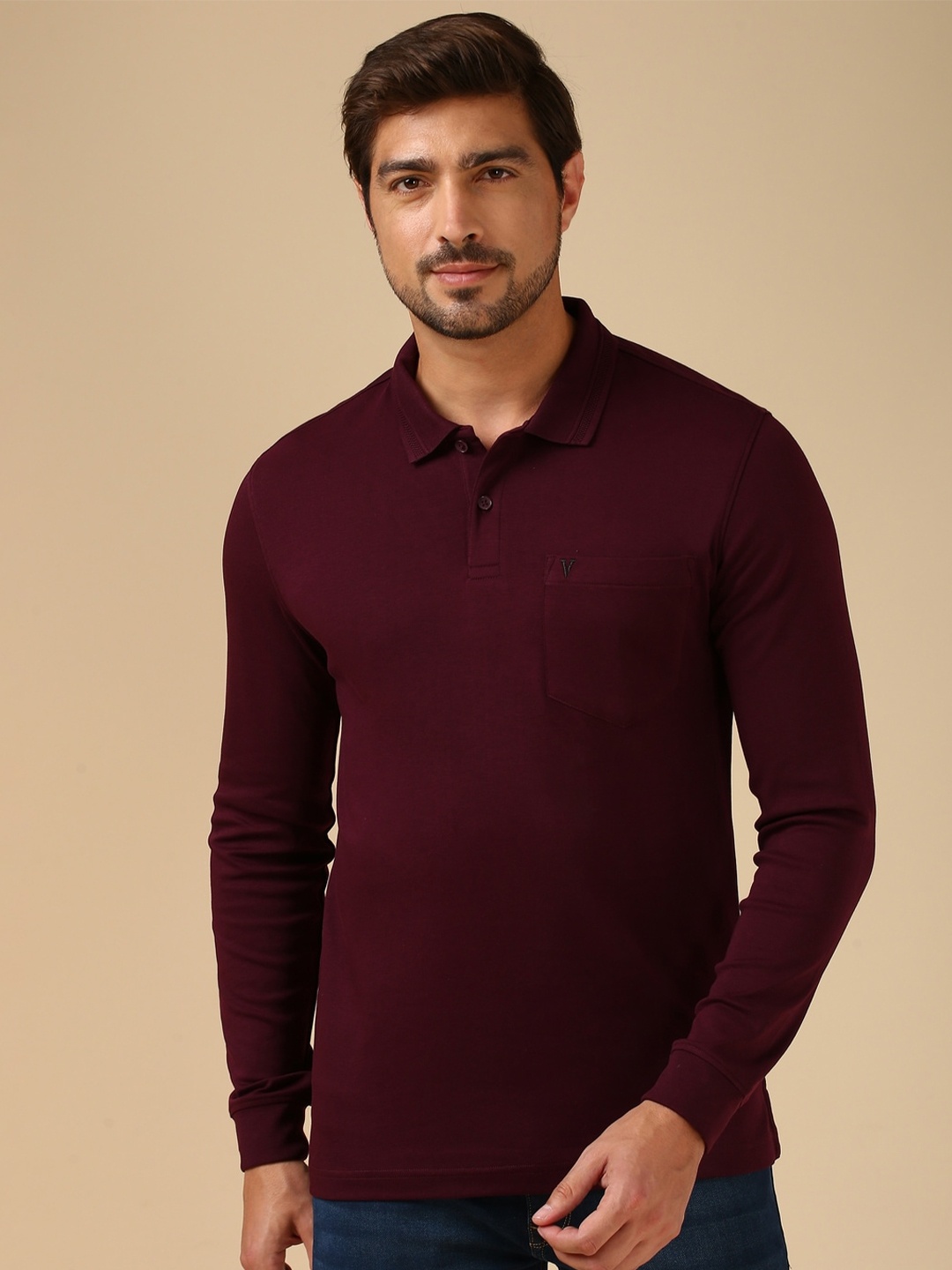 

Van Heusen Men Solid s Polo Collar Pockets T-shirt, Maroon