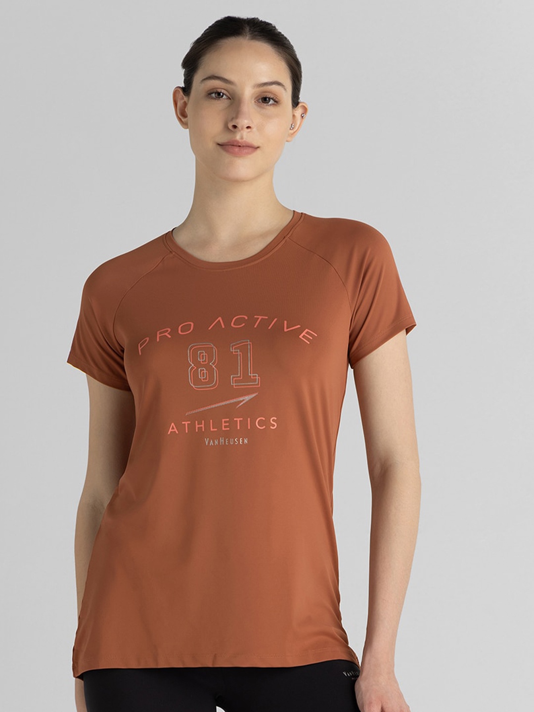 

Van Heusen Proactive Anti Bacterial Round Neck T-shirt, Brown