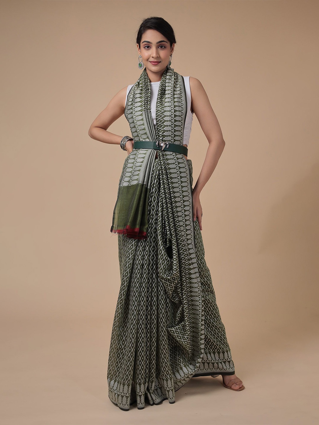 

ZARI Ethnic Motifs Zari Silk Cotton Chanderi Saree, Green