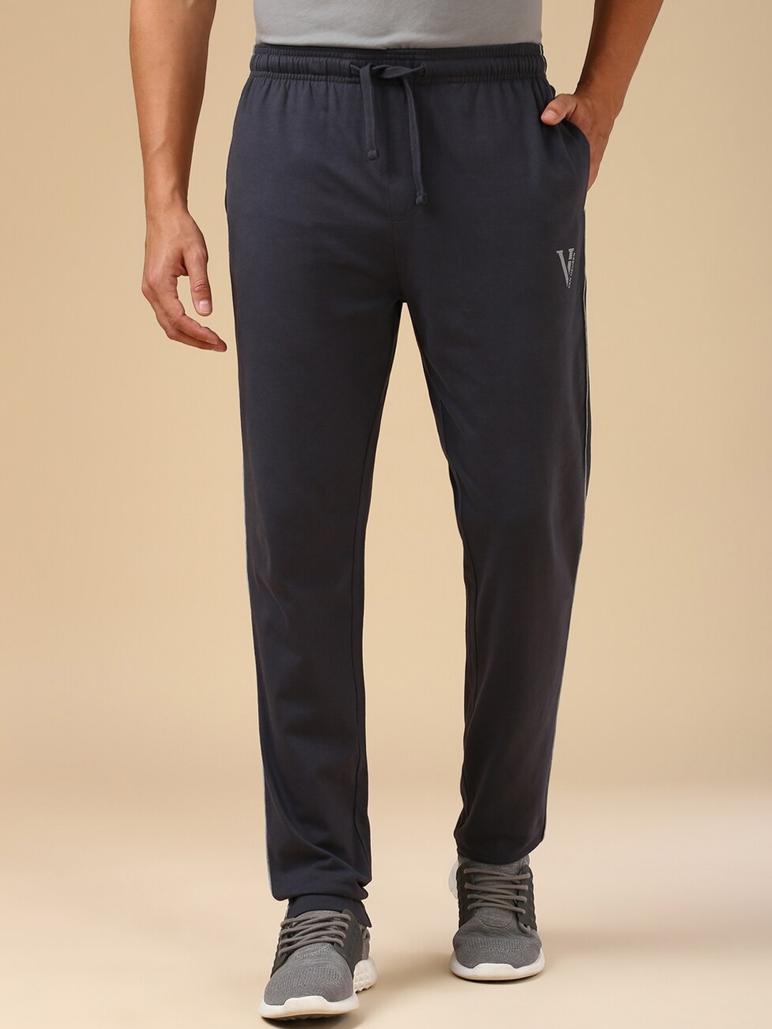 

Van Heusen Men Mid-Rise Track Pants, Grey