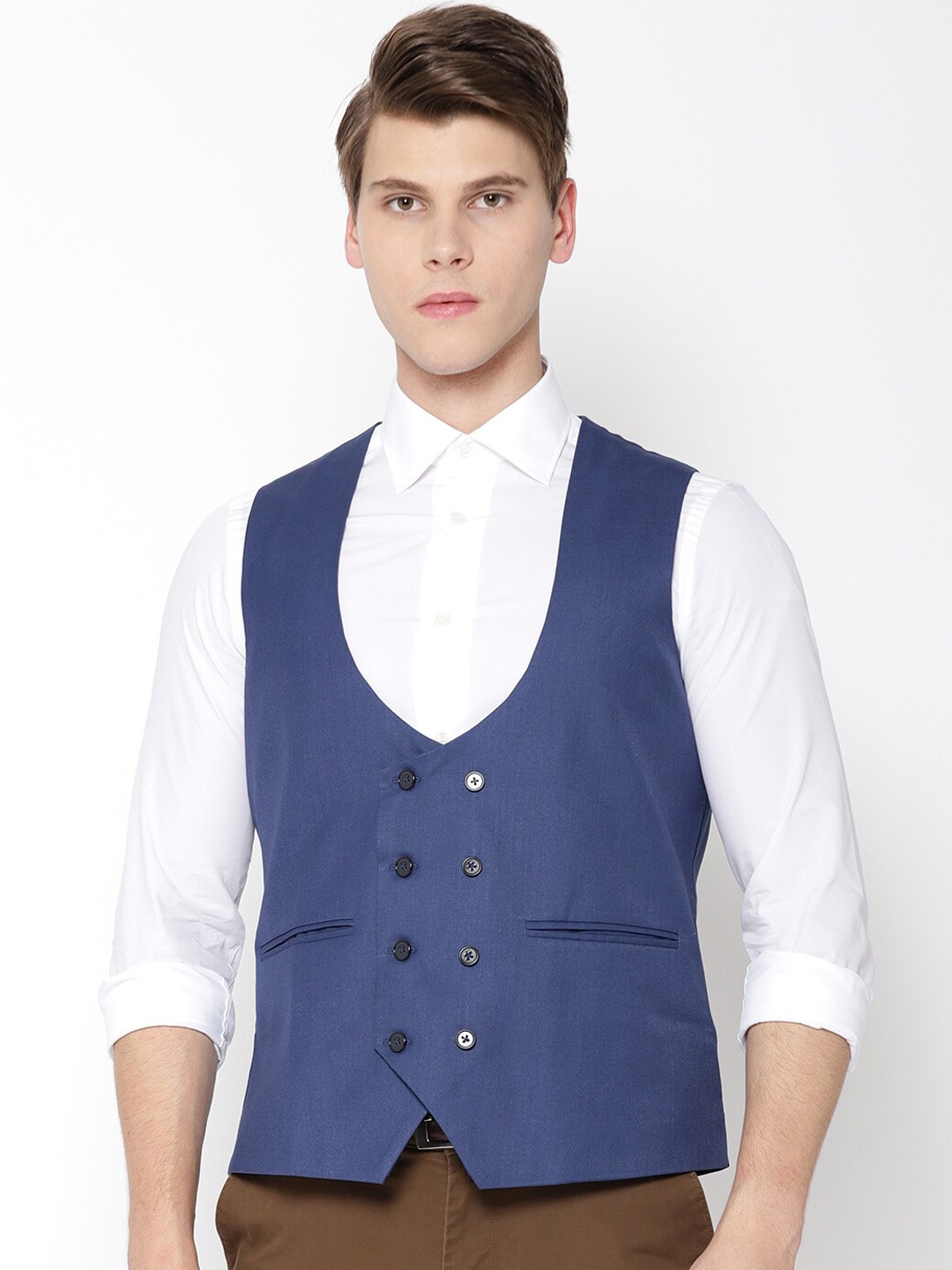 

Shaftesbury London Sleeveless Slim-Fit Waistcoat, Navy blue
