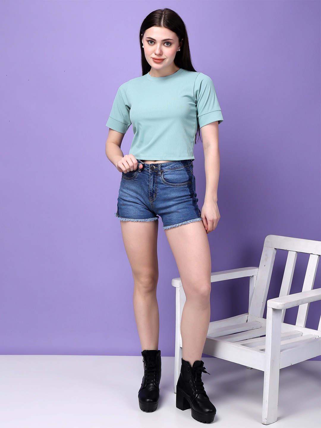 

Bitterlime Self Design Round Neck Short Sleeves Cotton Top, Green