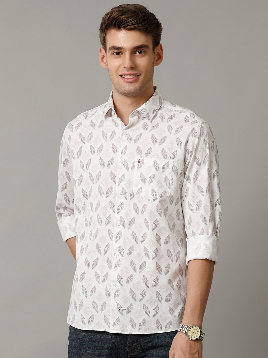 

CAVALLO by Linen Club Contemporary Slim Fit Geometric Print Spread Collar Casual Shirt, Brown