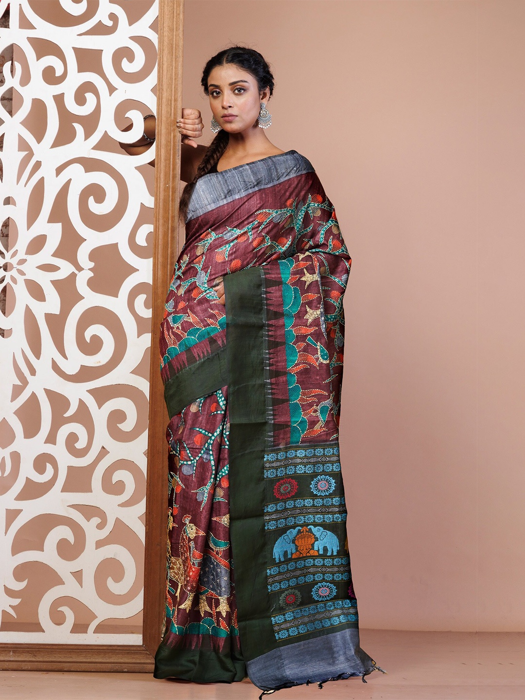 

Unnati Silks Ethnic Motifs Kantha Work Pure Silk Handloom Tussar Saree, Burgundy