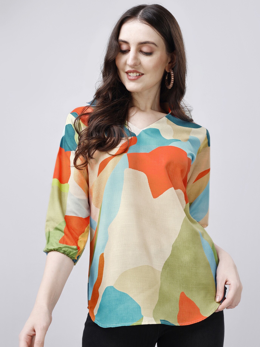 

PARNAVI Shirt Collar Abstract Printed Top, Green