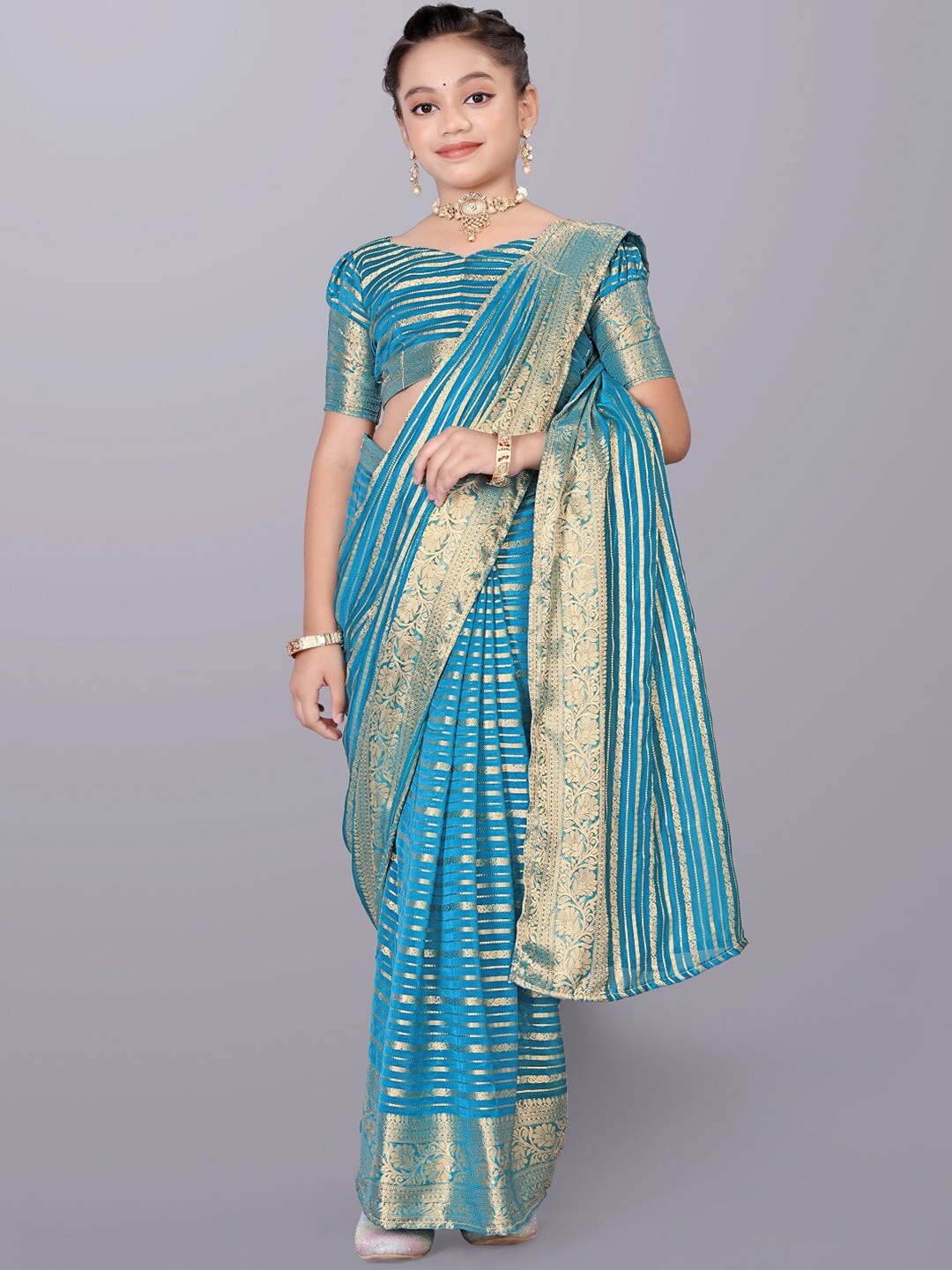 

BAESD Striped Zari Pure Georgette Saree With Blouse Piece, Blue