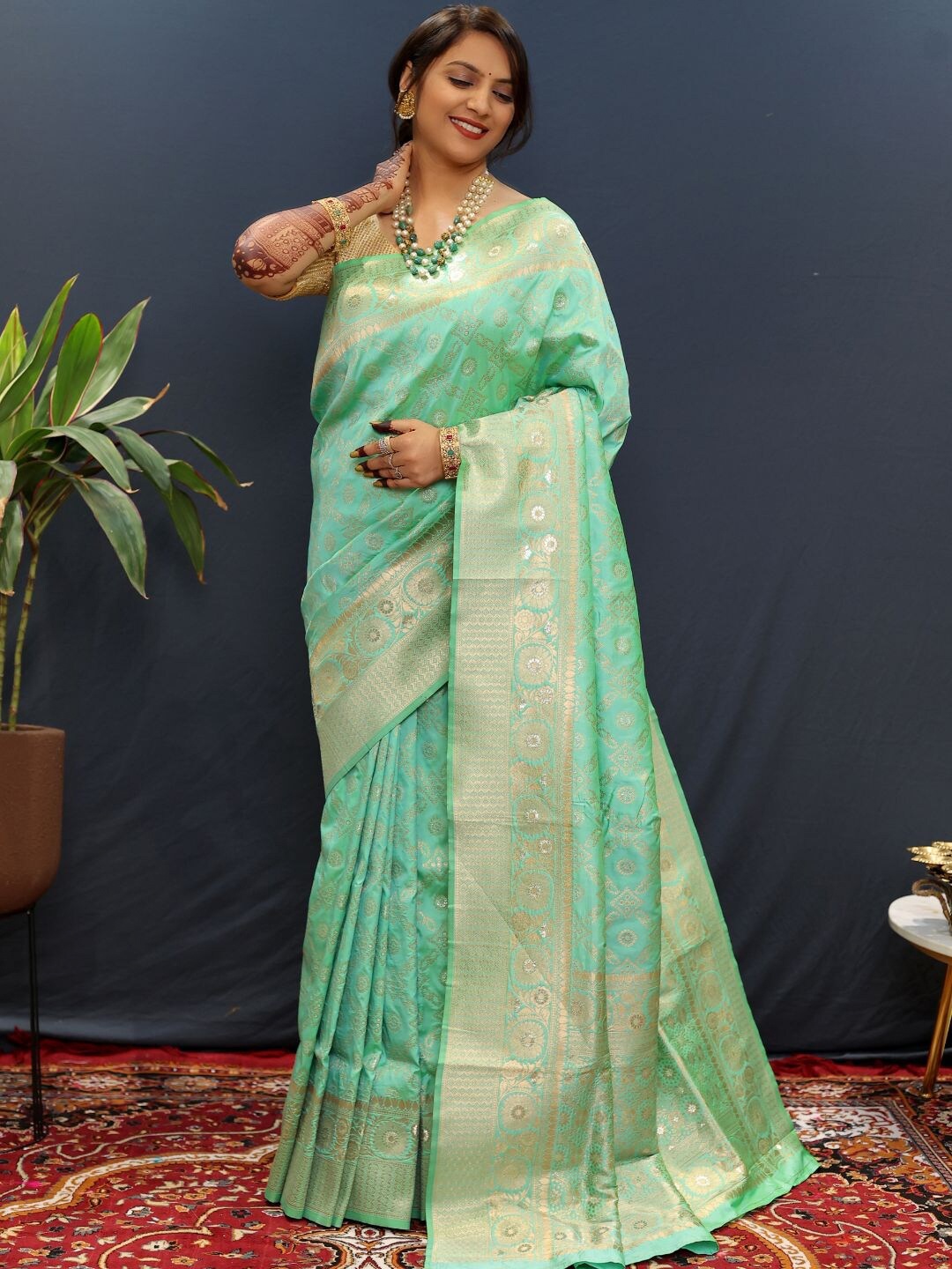 

SGF11 Ethnic Motifs Zari Kanjeevaram Saree, Sea green