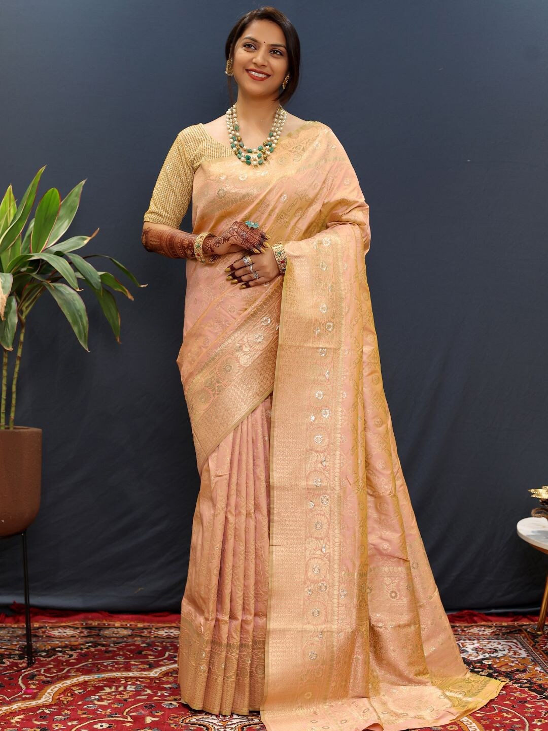 

SGF11 Woven Design Zari Art Silk Heavy Work Kanjeevaram Saree, Peach