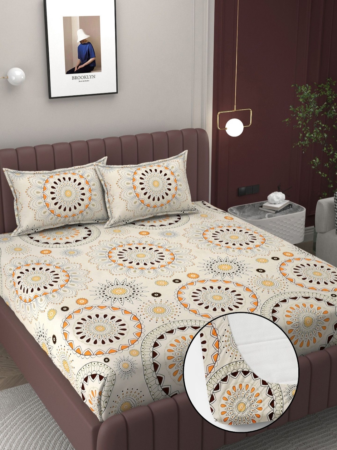 

BELVOSTUM Cream-Coloured & Orange Ethnic Motifs 250 TC King Bedsheet with 2 Pillow Covers