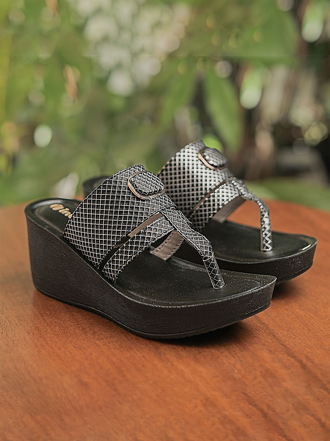 

Inblu Printed Wedge Sandals, Black