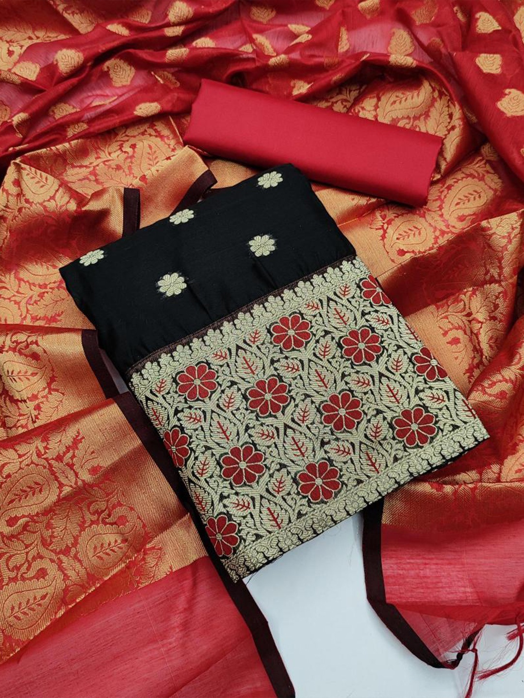 

Dori Embroidered Unstitched Dress Material, Black