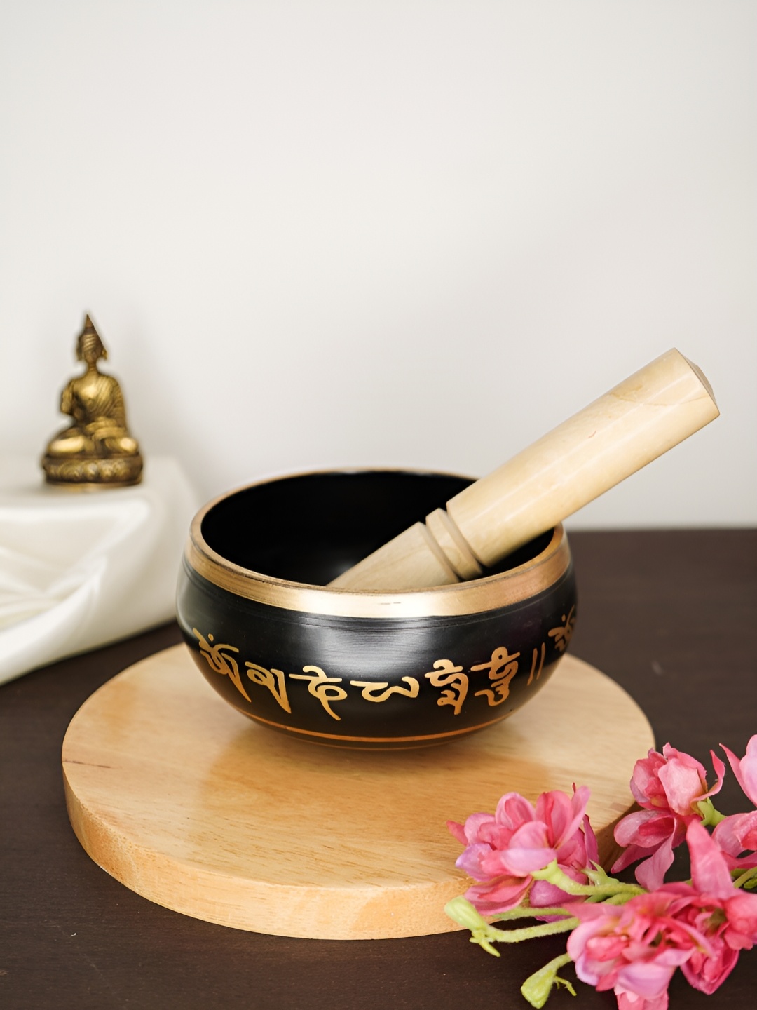 

Ekhasa Black Tibetan Meditation Singing Bowl