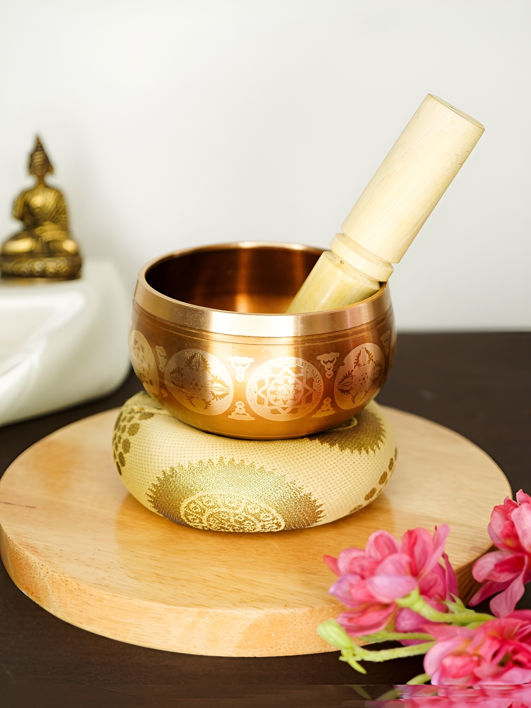 

Ekhasa Gold Toned Tibetan Meditation Singing Bowl