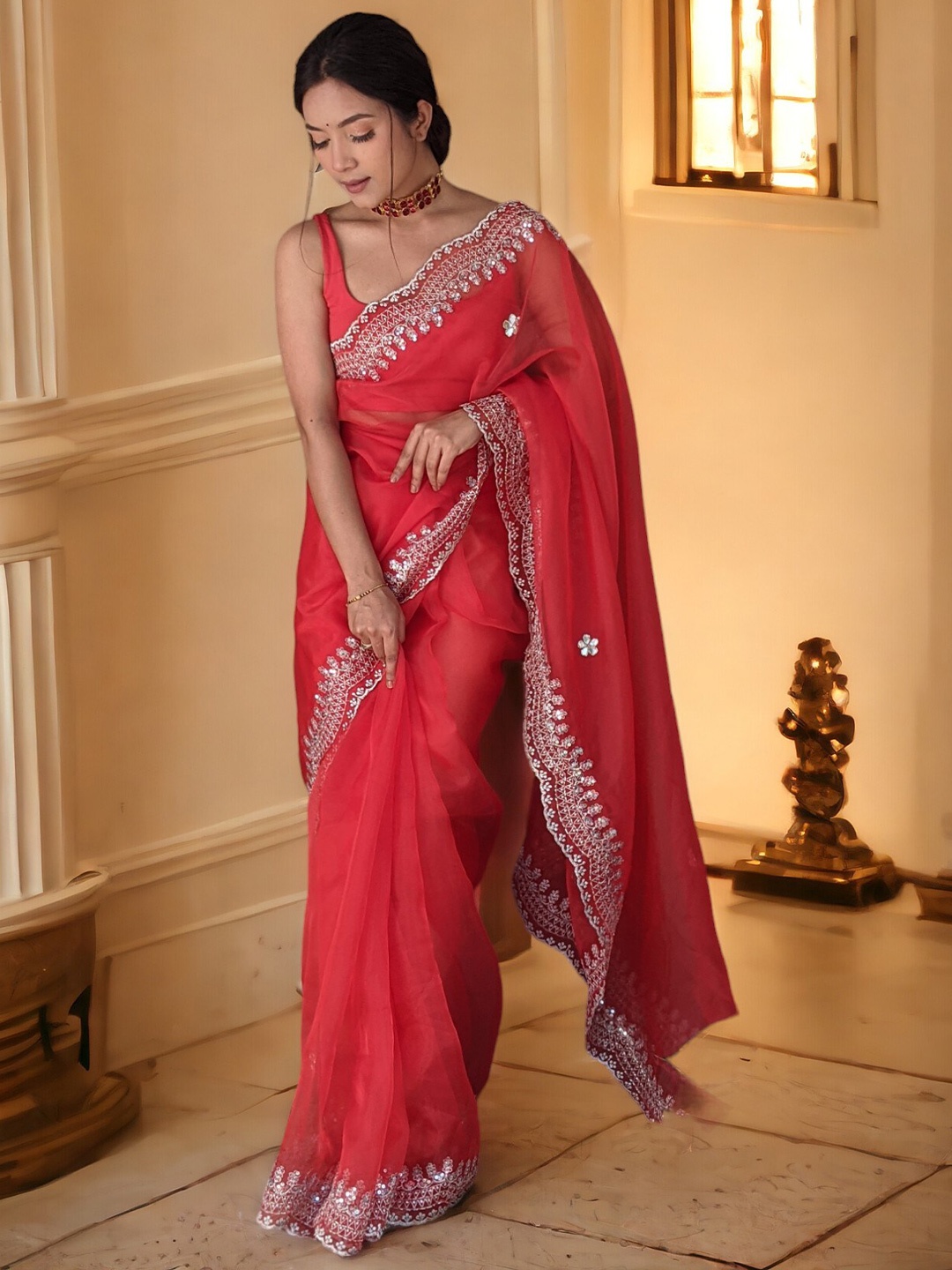 

Vastrasky Global Ethnic Motifs Sequinned Organza Saree, Red
