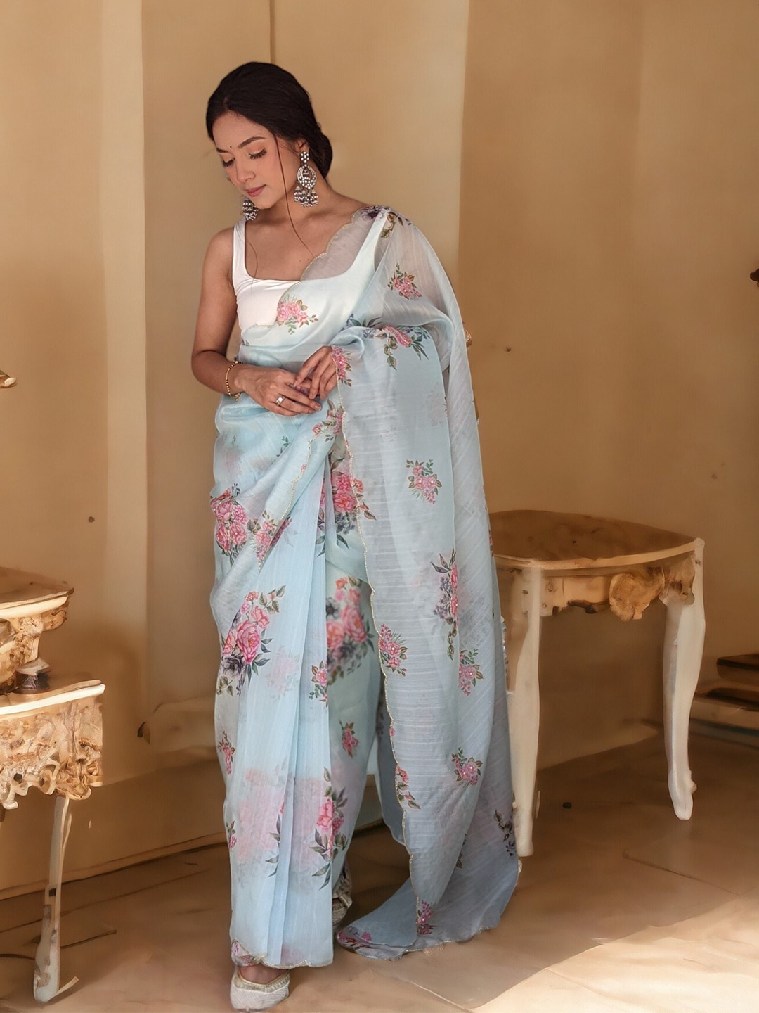 

Vastrasky Global Floral Embroidered Organza Saree, Blue