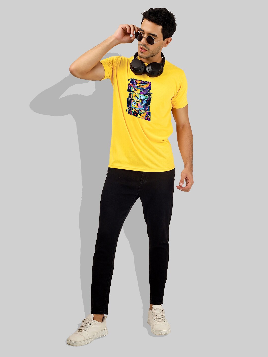 

Greylongg Men Graphic Printed Round Neck T-shirt, Yellow