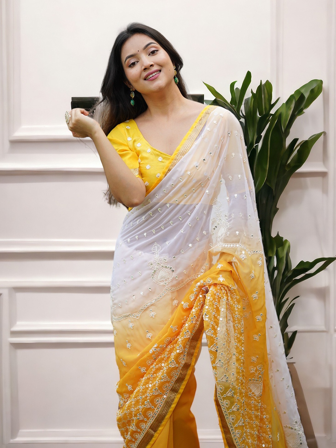 

Vastrasky Global Ethnic Motifs Mirror Work Organza Saree, Yellow