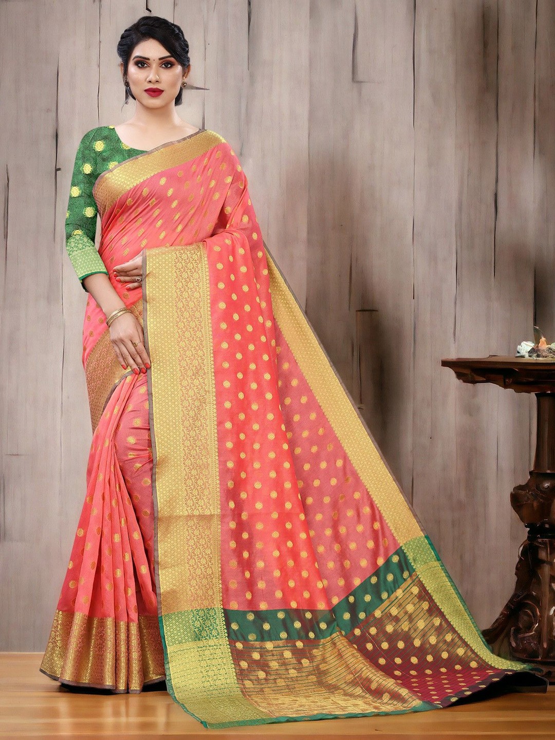 

CARTYSHOP Ethnic Motifs Zari Banarasi Saree, Peach