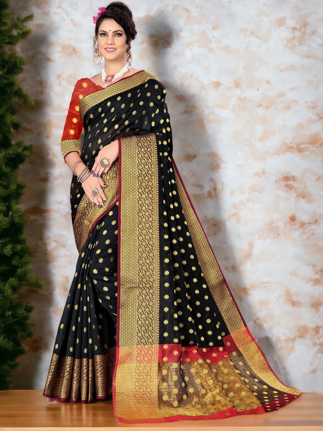 

CARTYSHOP Woven Design Zari Silk Blend Banarasi Saree, Black