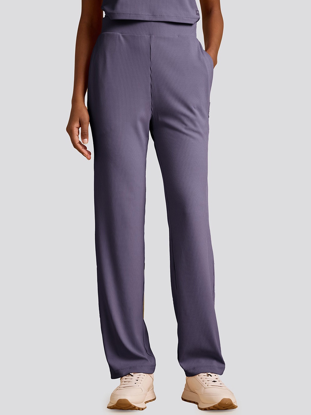 

Muvazo Women Comfort Wrinkle Free Trousers, Lavender