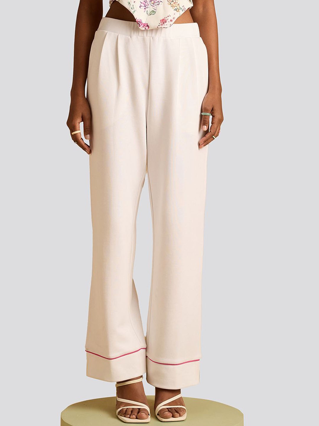 

Muvazo Women Comfort Wrinkle Free Trousers, White