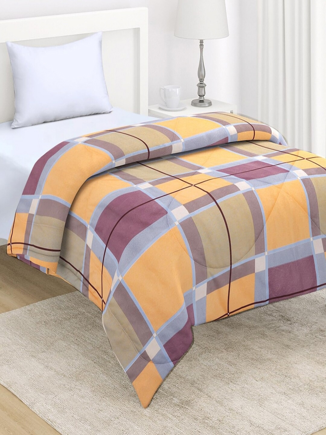 

HOKIPO Orange & Blue Geometric Printed AC Room 220 GSM Reversible Single Bed Comforter