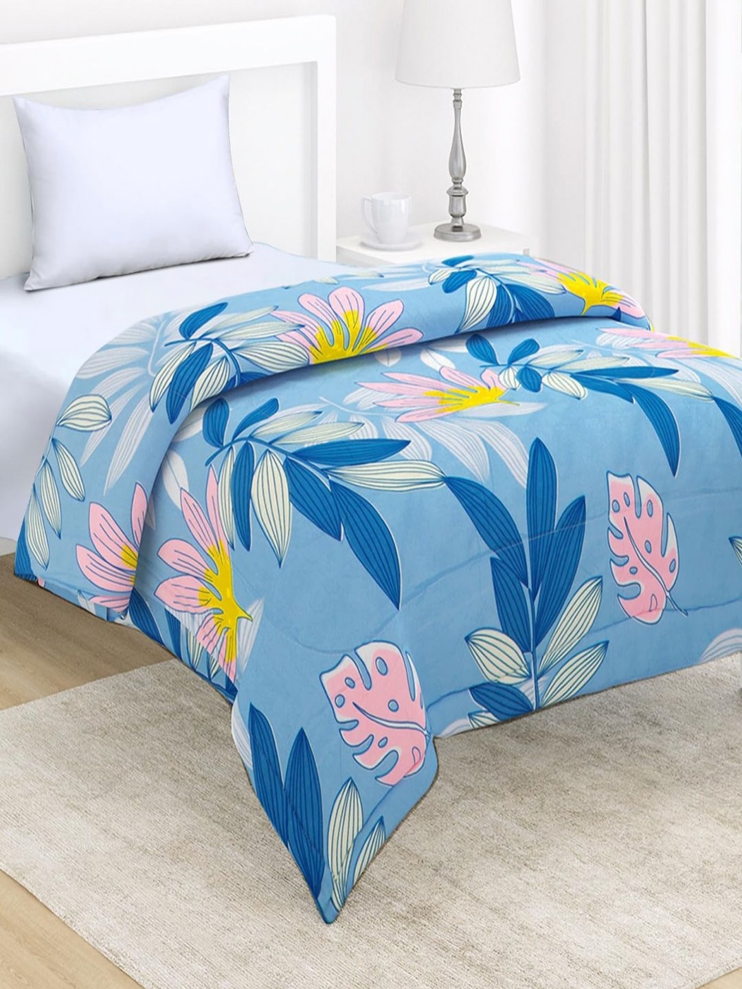 

HOKIPO Blue & Pink Floral Microfiber AC Room 210 GSM Single Bed Comforter