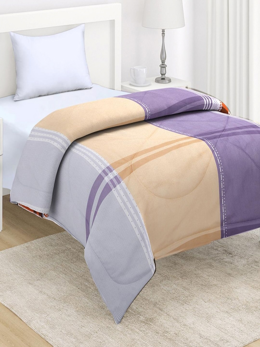 

HOKIPO Beige & Grey Geometric Microfiber AC Room 220 GSM Single Bed Comforter