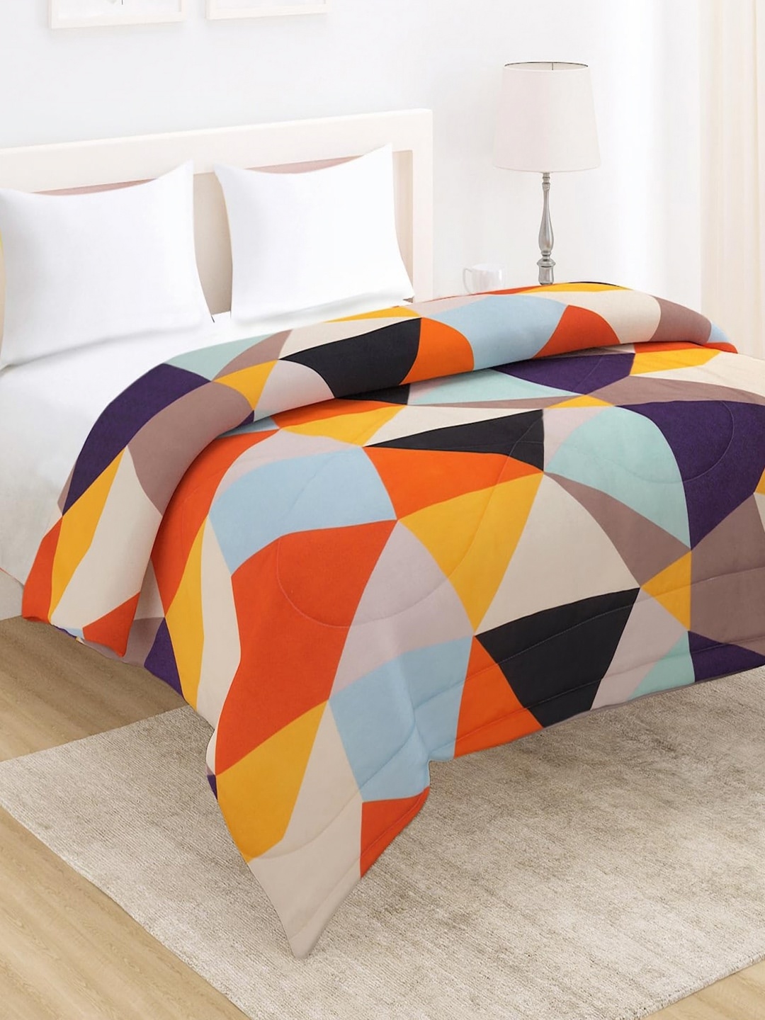 

HOKIPO Orange & Blue Geometric Microfiber AC Room 210 GSM Double Bed Comforter